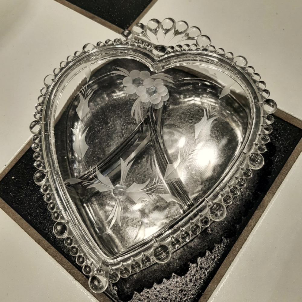 Paden City candy dish